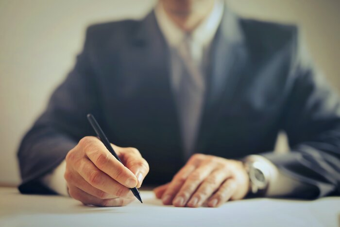 4 Tips For Hiring A Good Lawyer