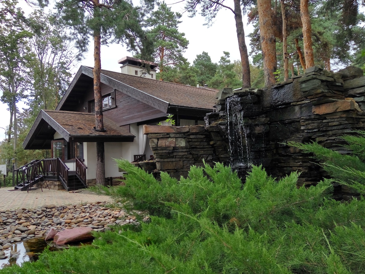 Going Green in the Great Outdoors A Guide to Eco-Friendly Cabin Living in Rural New York